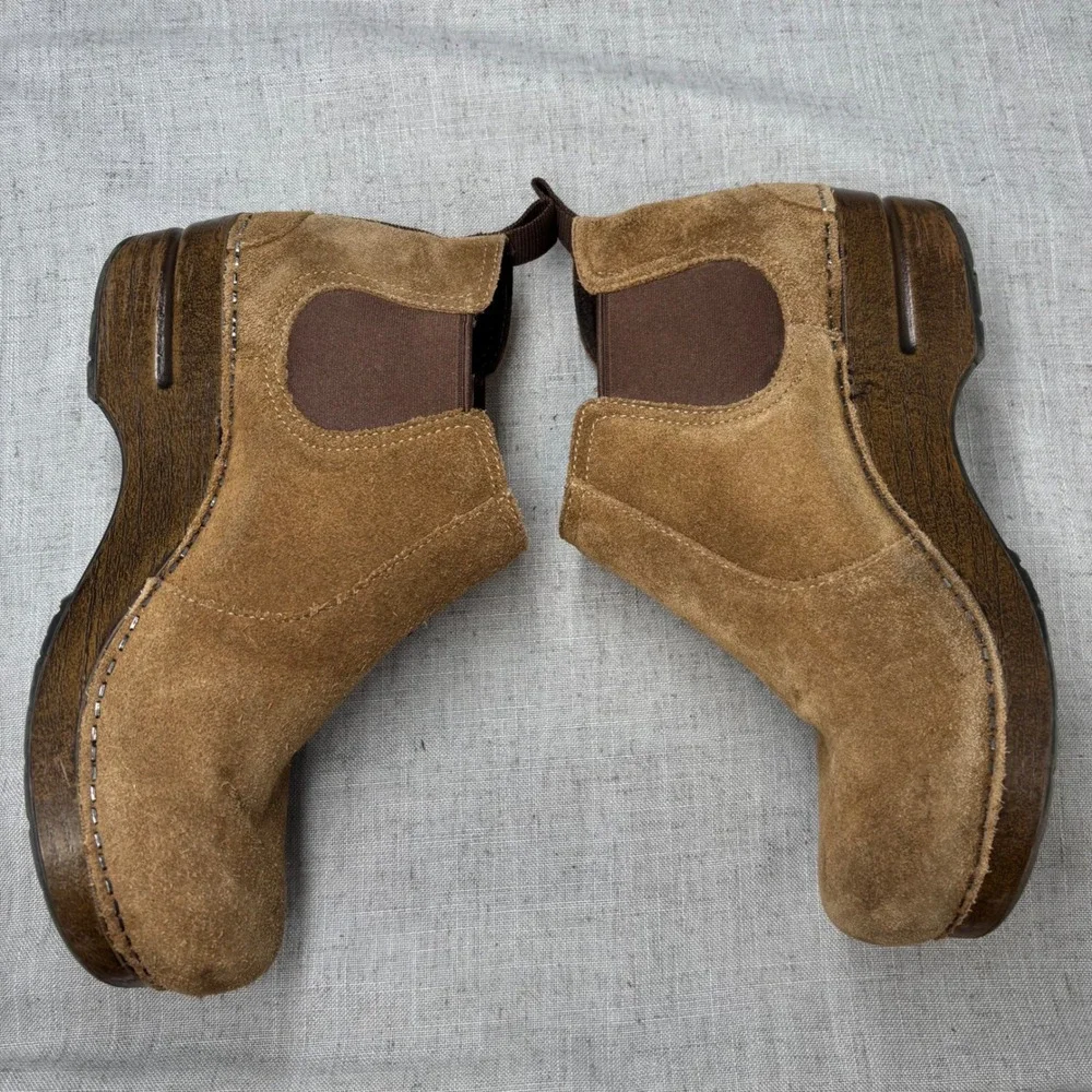 Dansko pre owned